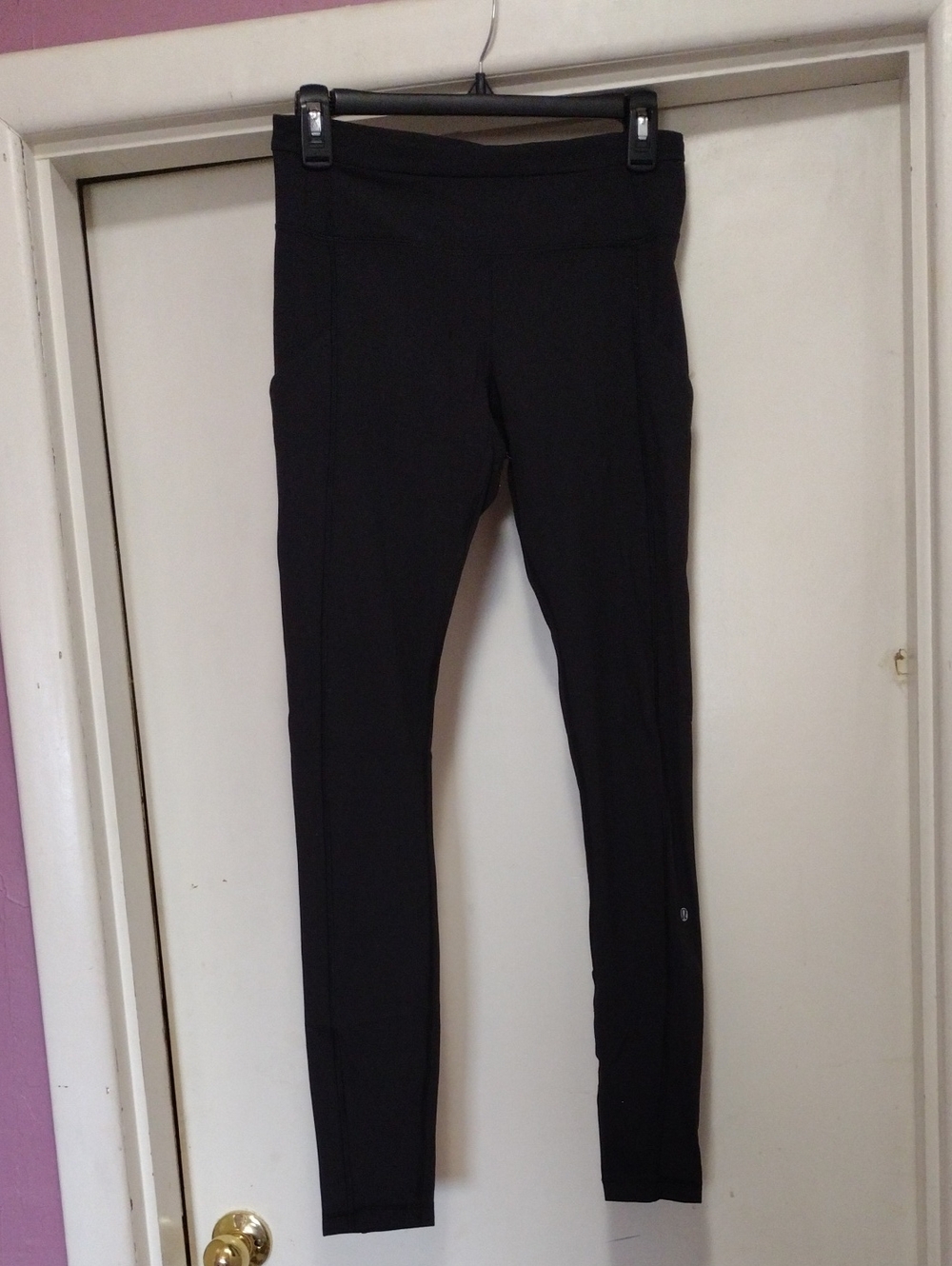 lululemon athletica Black Leggings with Side Pockets